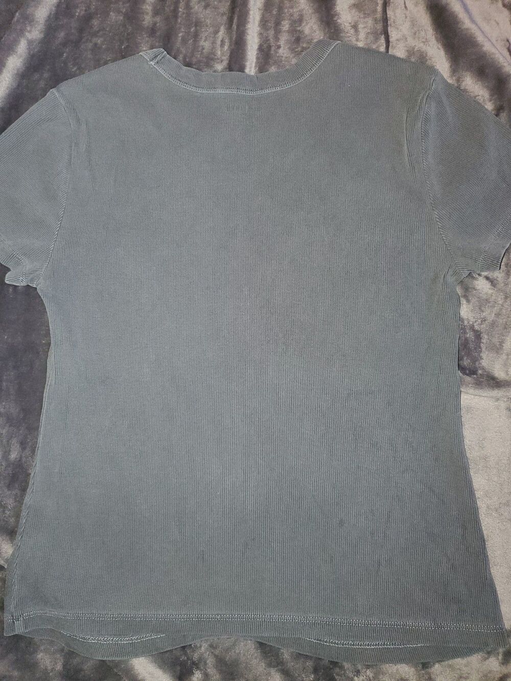 Old Navy Snug Rib Crop Ts Women's Medium Grey (Panther) And White (Calla Lily) - Picture 3 of 16